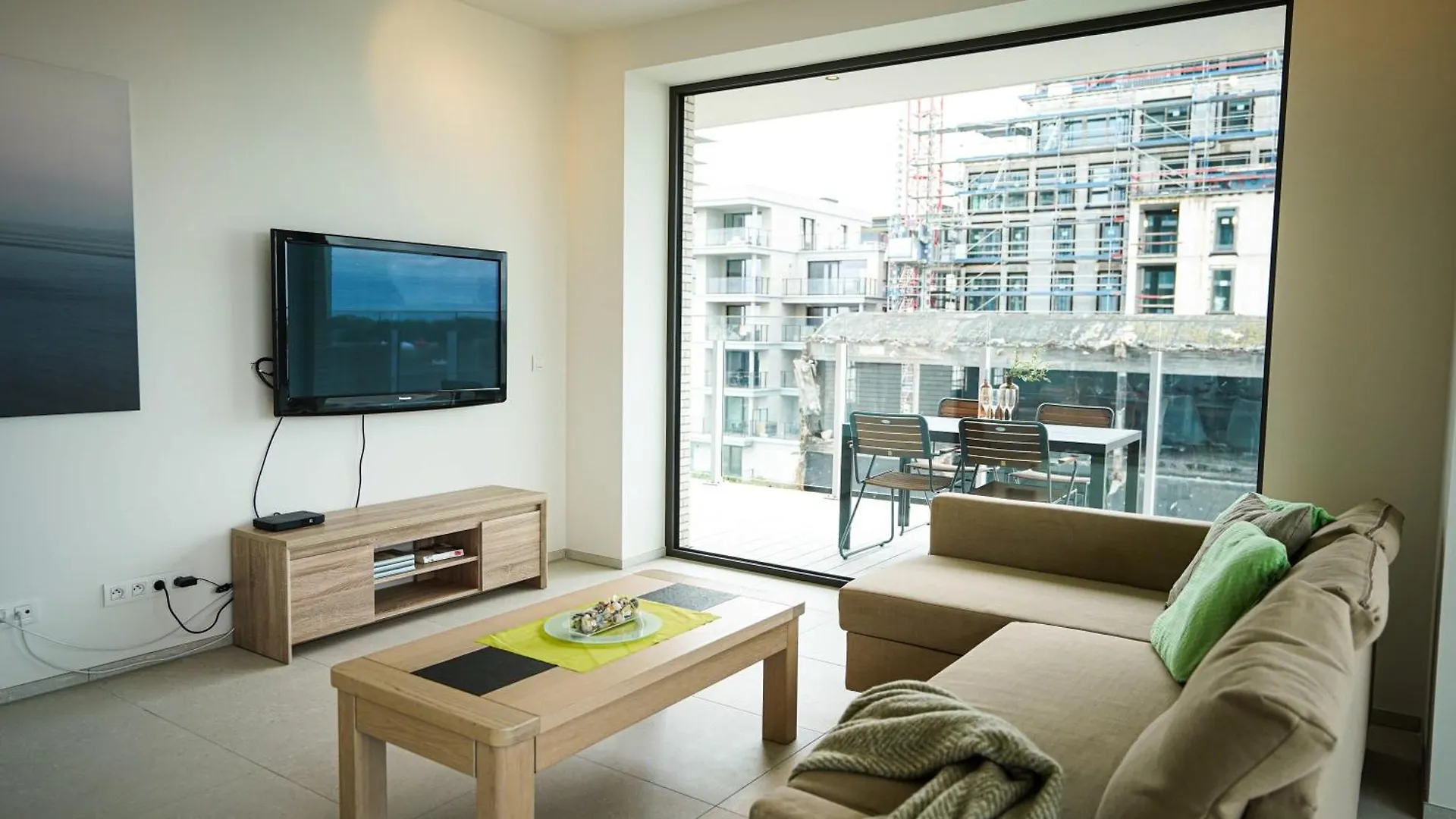 Huswell - Beautiful Apartment With Communal Pool And Gym Ostend 0*,